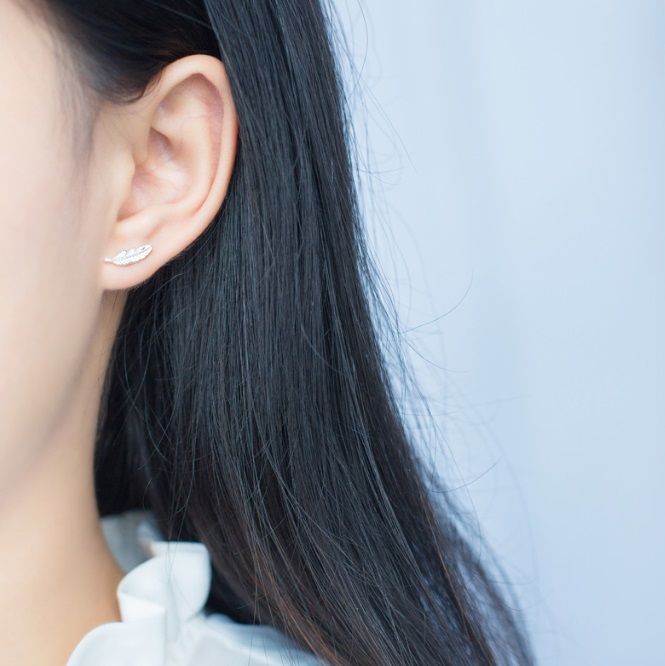 925 Sterling Silver Feather Earrings